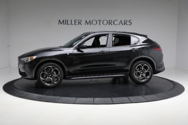 Used 2022 Alfa Romeo Stelvio Ti for sale Call for price at McLaren Greenwich in Greenwich CT 06830 4