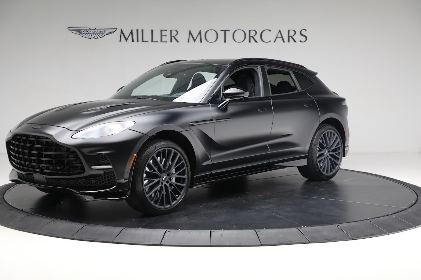 Used 2023 Aston Martin DBX 707 for sale Sold at McLaren Greenwich in Greenwich CT 06830 1