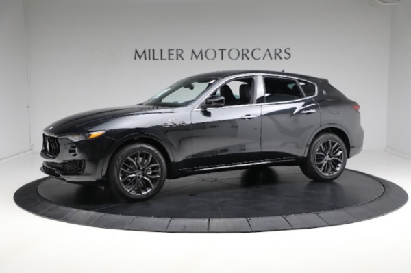 New 2024 Maserati Levante GT Ultima for sale $103,495 at McLaren Greenwich in Greenwich CT 06830 3