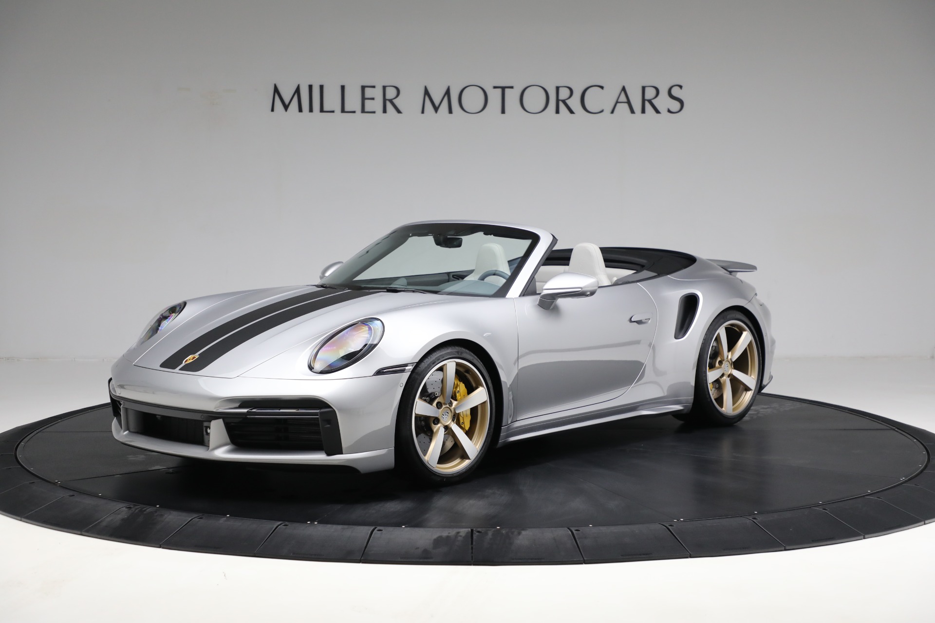 Used 2022 Porsche 911 Turbo S for sale $275,900 at McLaren Greenwich in Greenwich CT 06830 1