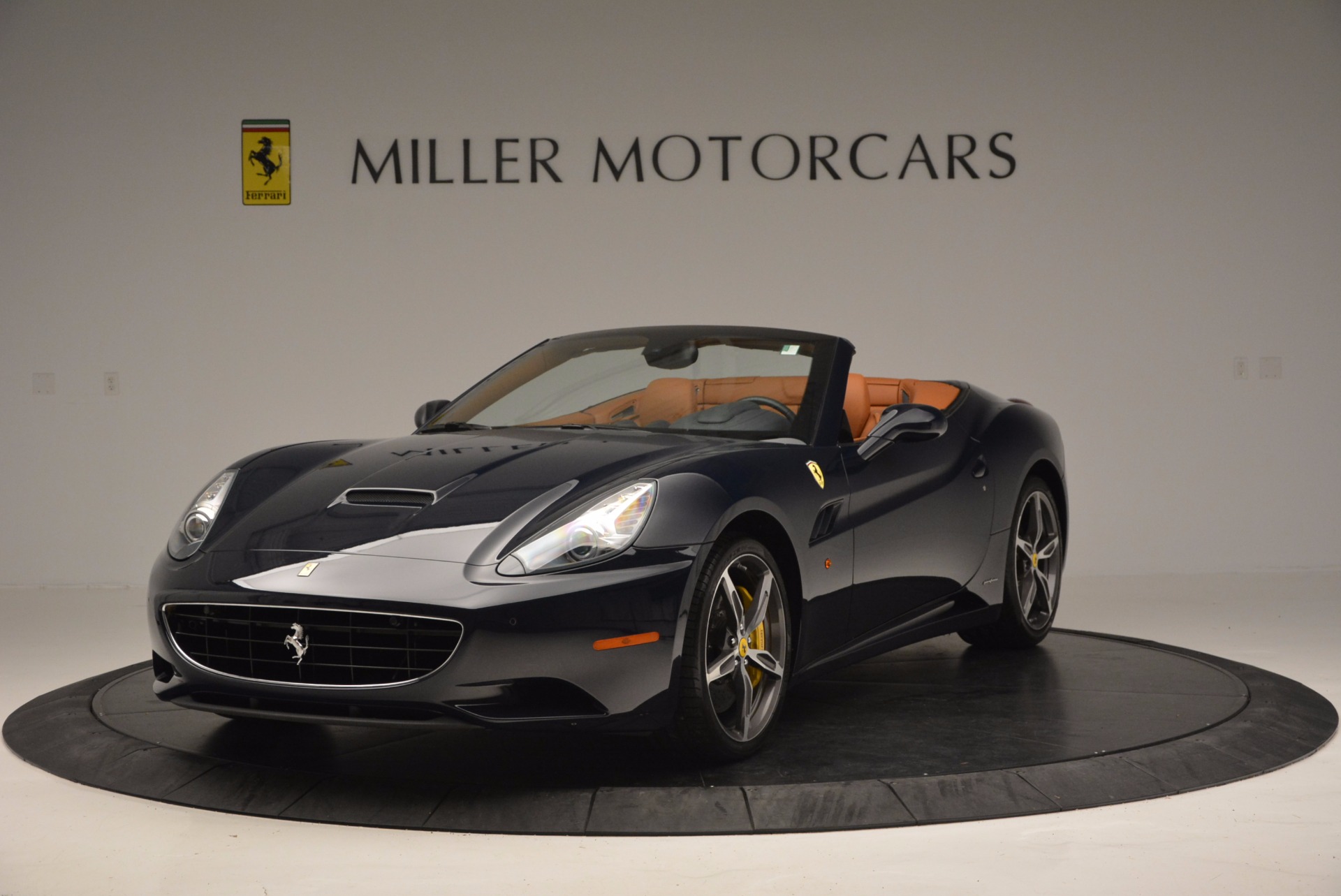 Used 2013 Ferrari California 30 for sale Sold at McLaren Greenwich in Greenwich CT 06830 1