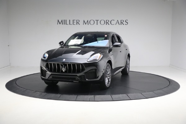 New 2024 Maserati Grecale GT for sale Sold at McLaren Greenwich in Greenwich CT 06830 3