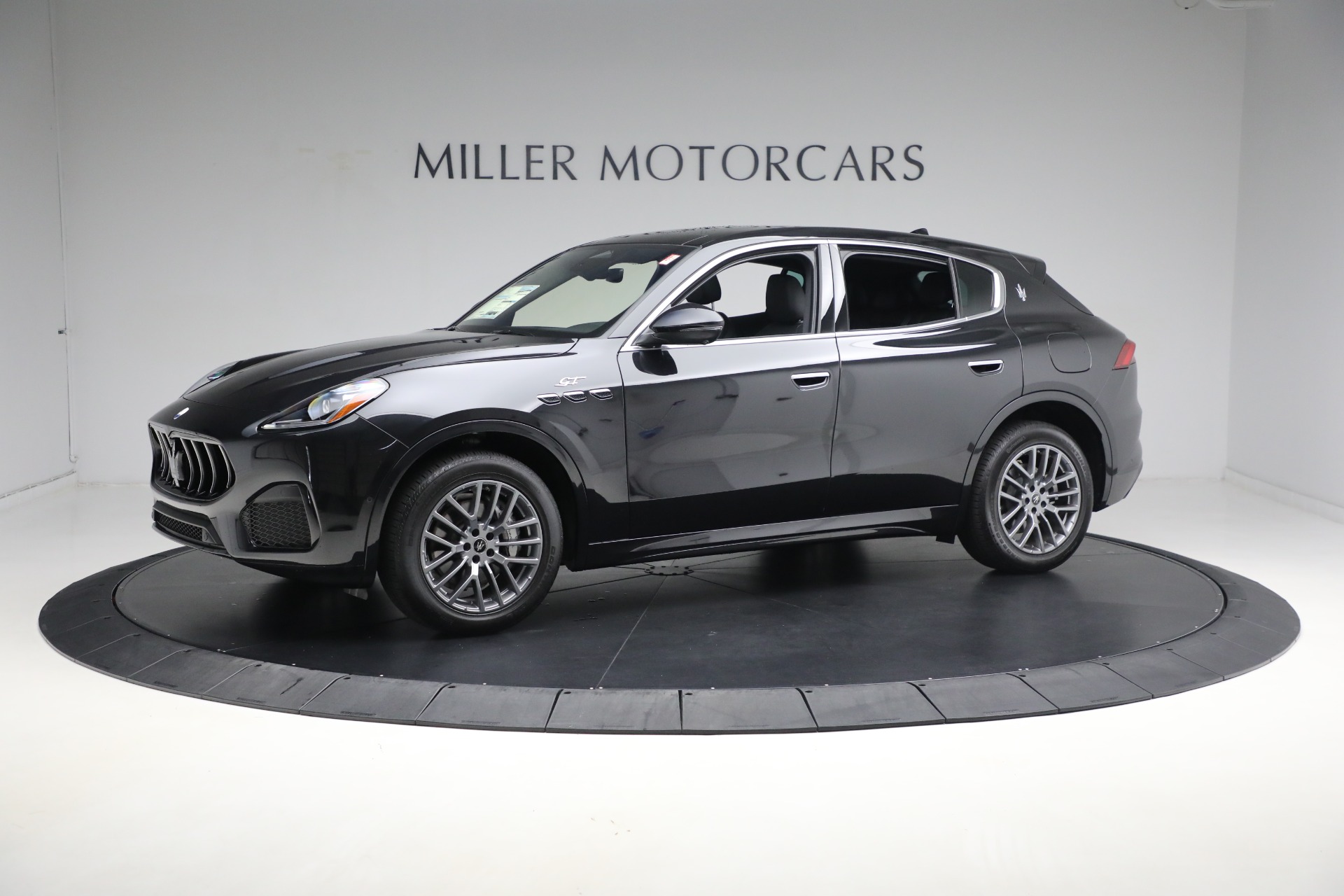 New 2024 Maserati Grecale GT for sale Sold at McLaren Greenwich in Greenwich CT 06830 1