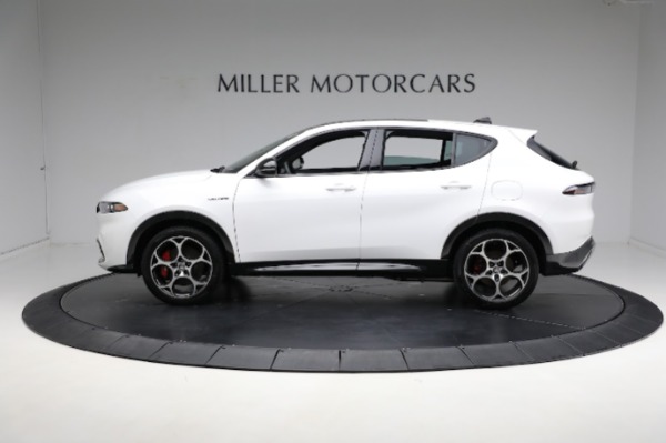 New 2024 Alfa Romeo Tonale Veloce for sale Sold at McLaren Greenwich in Greenwich CT 06830 4