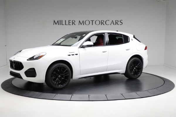 New 2024 Maserati Grecale Modena for sale Sold at McLaren Greenwich in Greenwich CT 06830 4