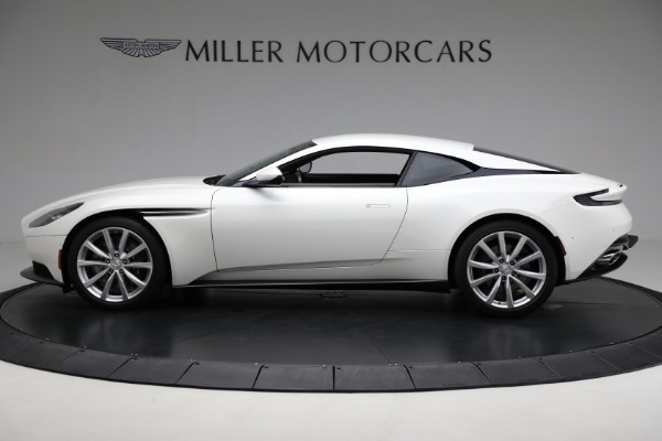 Used 2018 Aston Martin DB11 V8 for sale $105,900 at McLaren Greenwich in Greenwich CT 06830 2