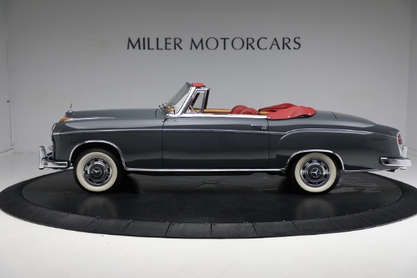 Used 1959 Mercedes Benz 220 S Ponton Cabriolet for sale $229,900 at McLaren Greenwich in Greenwich CT 06830 3