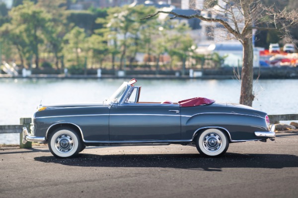 Used 1959 Mercedes-Benz 220 S Ponton Cabriolet for sale $189,900 at McLaren Greenwich in Greenwich CT 06830 4