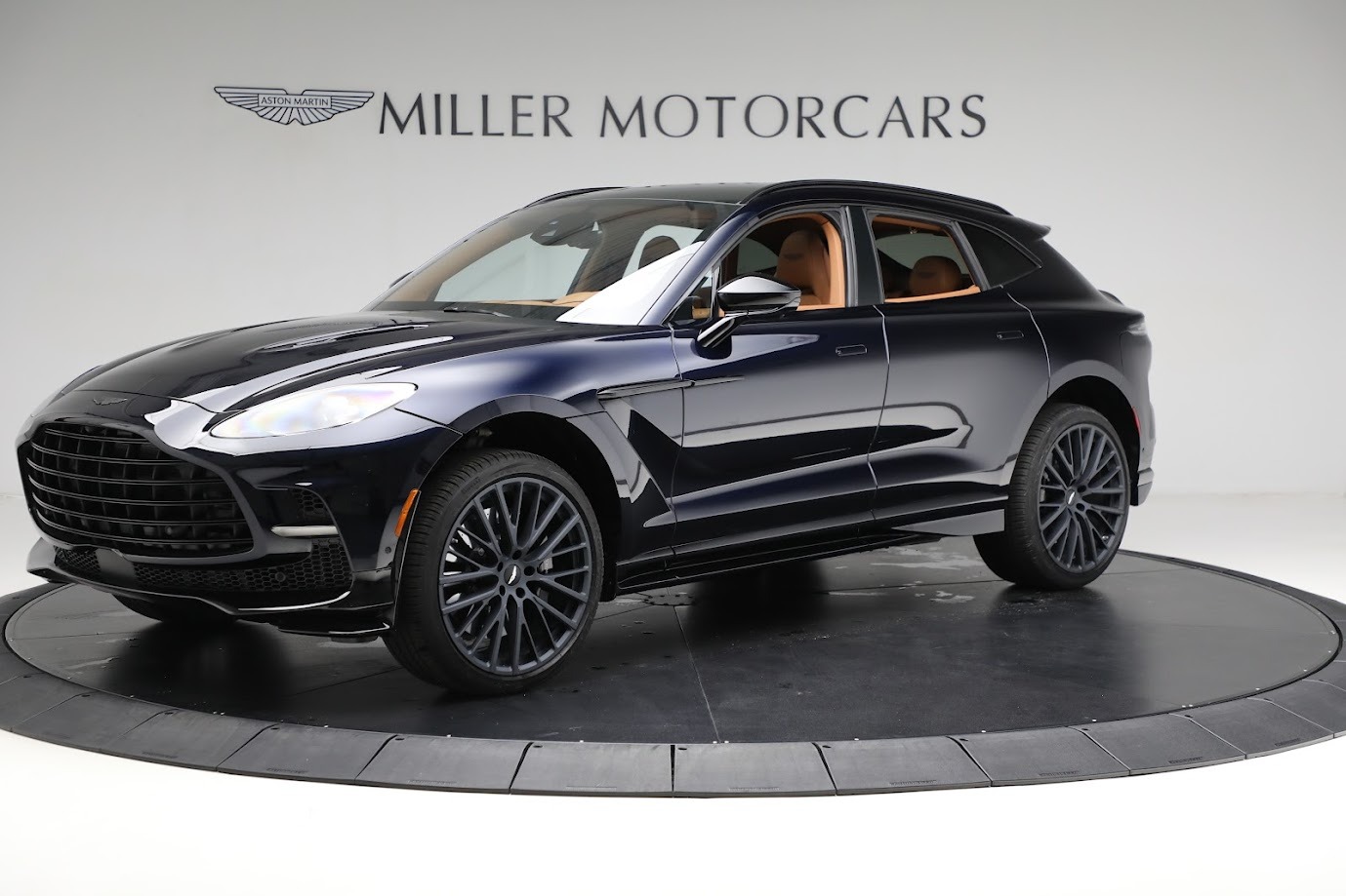 Used 2023 Aston Martin DBX 707 for sale Sold at McLaren Greenwich in Greenwich CT 06830 1