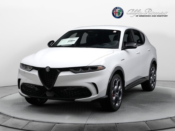 New 2024 Alfa Romeo Tonale Veloce for sale Sold at McLaren Greenwich in Greenwich CT 06830 1