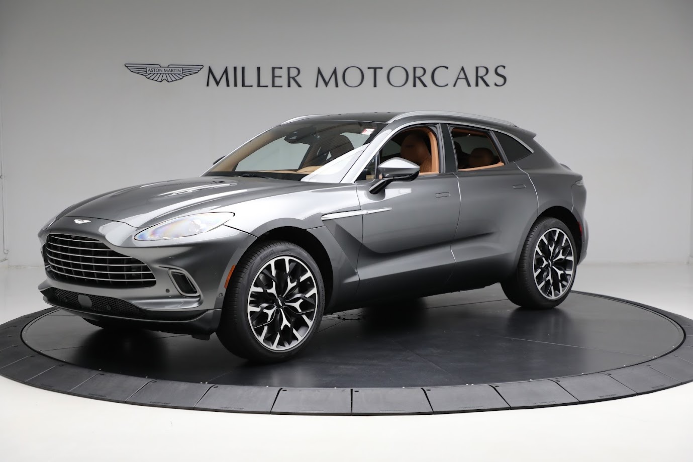 Used 2024 Aston Martin DBX for sale $131,900 at McLaren Greenwich in Greenwich CT 06830 1