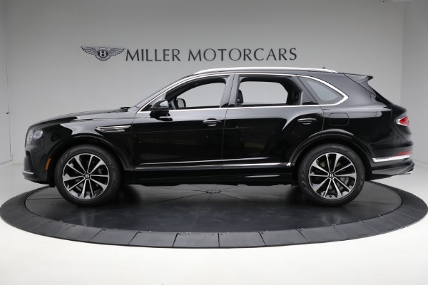 New 2024 Bentley Bentayga Hybrid for sale $241,325 at McLaren Greenwich in Greenwich CT 06830 3