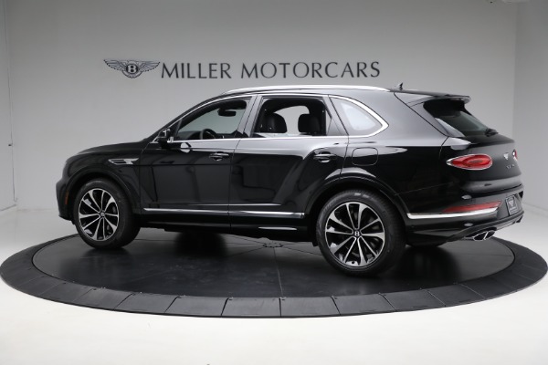 New 2024 Bentley Bentayga Hybrid for sale $241,325 at McLaren Greenwich in Greenwich CT 06830 4