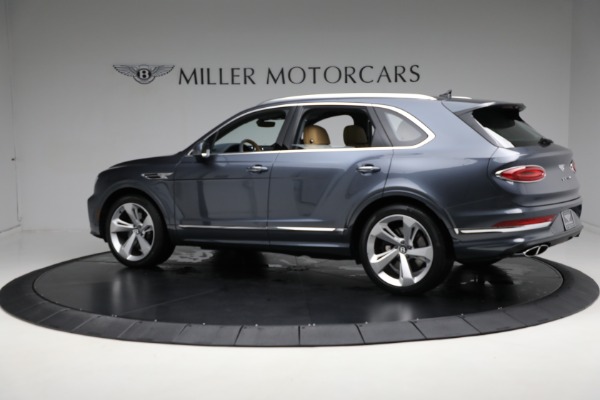 New 2024 Bentley Bentayga V8 for sale $239,845 at McLaren Greenwich in Greenwich CT 06830 4