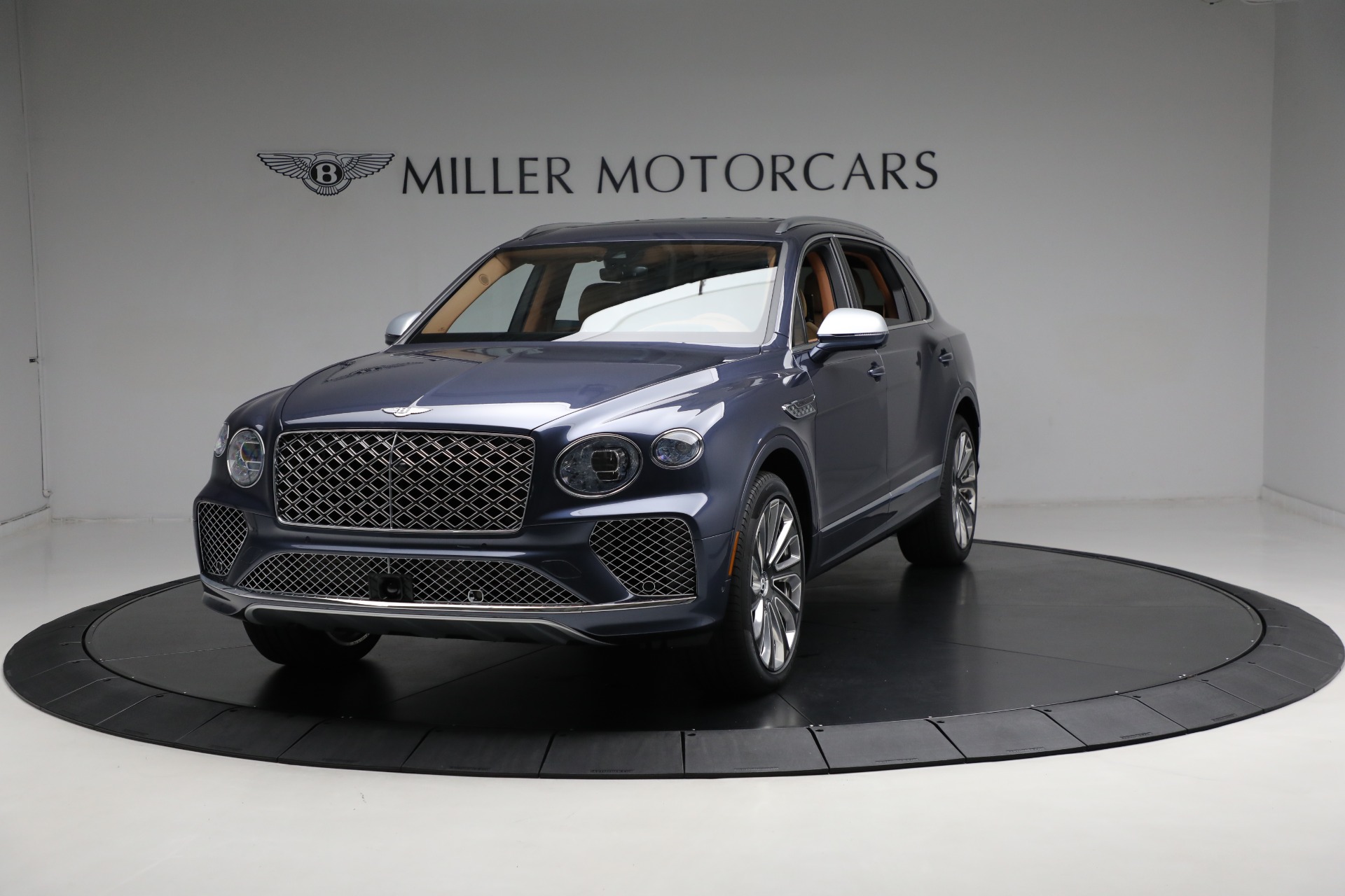New 2024 Bentley Bentayga EWB Mulliner V8 for sale Sold at McLaren Greenwich in Greenwich CT 06830 1