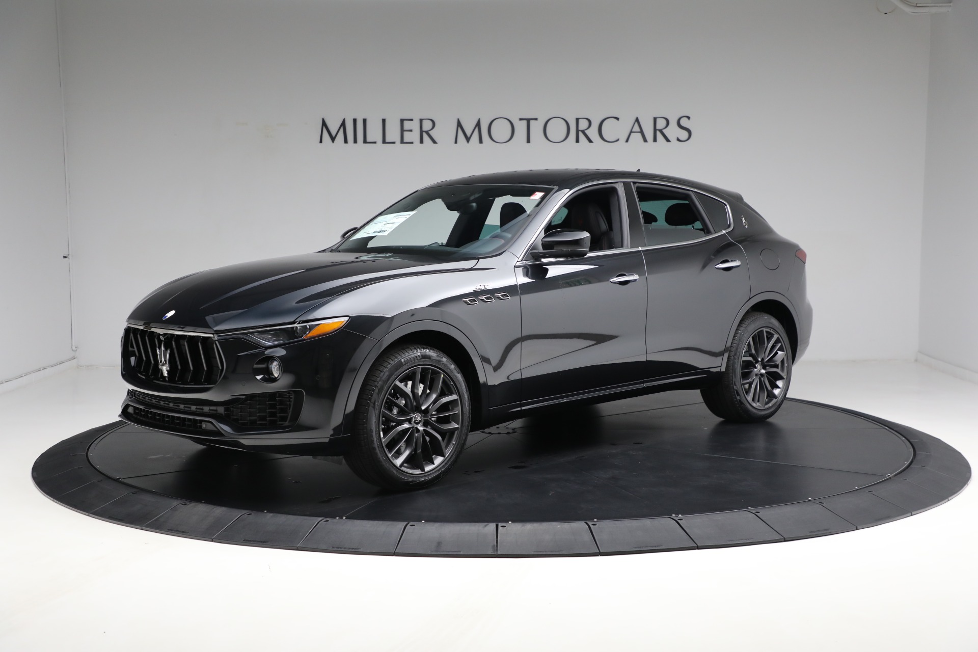 New 2024 Maserati Levante GT Ultima for sale $103,495 at McLaren Greenwich in Greenwich CT 06830 1