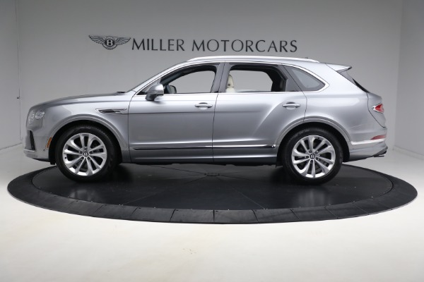 New 2024 Bentley Bentayga V8 for sale $234,190 at McLaren Greenwich in Greenwich CT 06830 4