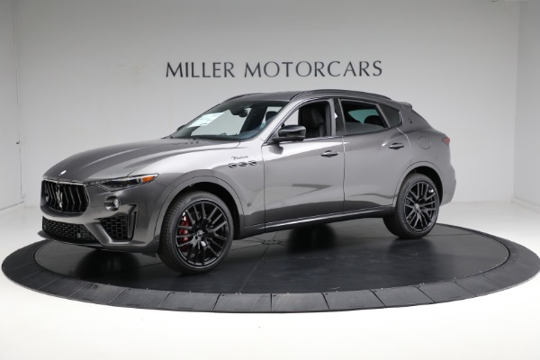 New 2024 Maserati Levante Modena Ultima for sale $122,195 at McLaren Greenwich in Greenwich CT 06830 1