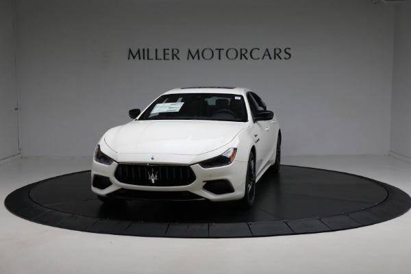 New 2024 Maserati Ghibli Modena Ultima Q4 for sale $114,800 at McLaren Greenwich in Greenwich CT 06830 1
