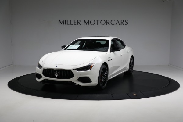 New 2024 Maserati Ghibli Modena Ultima Q4 for sale $116,500 at McLaren Greenwich in Greenwich CT 06830 1