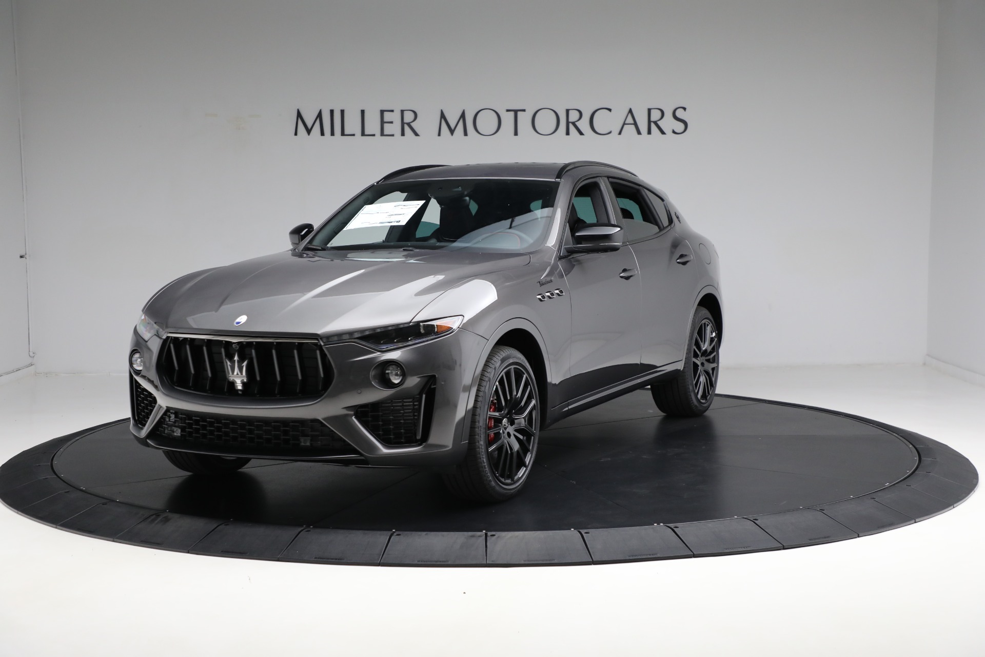 New 2024 Maserati Levante Modena Ultima for sale $122,670 at McLaren Greenwich in Greenwich CT 06830 1