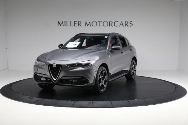 New 2024 Alfa Romeo Stelvio Ti for sale $55,240 at McLaren Greenwich in Greenwich CT 06830 2