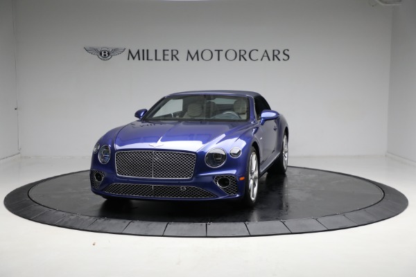 New 2023 Bentley Continental GTC Azure V8 for sale $304,900 at McLaren Greenwich in Greenwich CT 06830 1