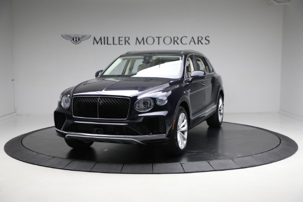 New 2024 Bentley Bentayga EWB V8 for sale Sold at McLaren Greenwich in Greenwich CT 06830 1
