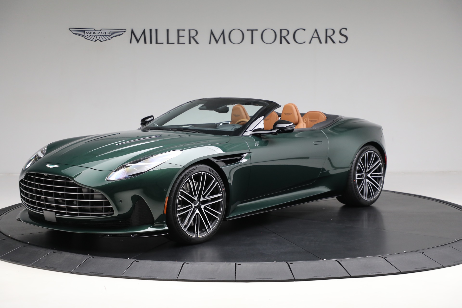 New 2024 Aston Martin DB12 Volante for sale $344,700 at McLaren Greenwich in Greenwich CT 06830 1