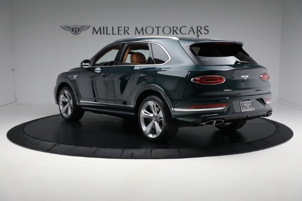 New 2024 Bentley Bentayga V8 for sale Sold at McLaren Greenwich in Greenwich CT 06830 4