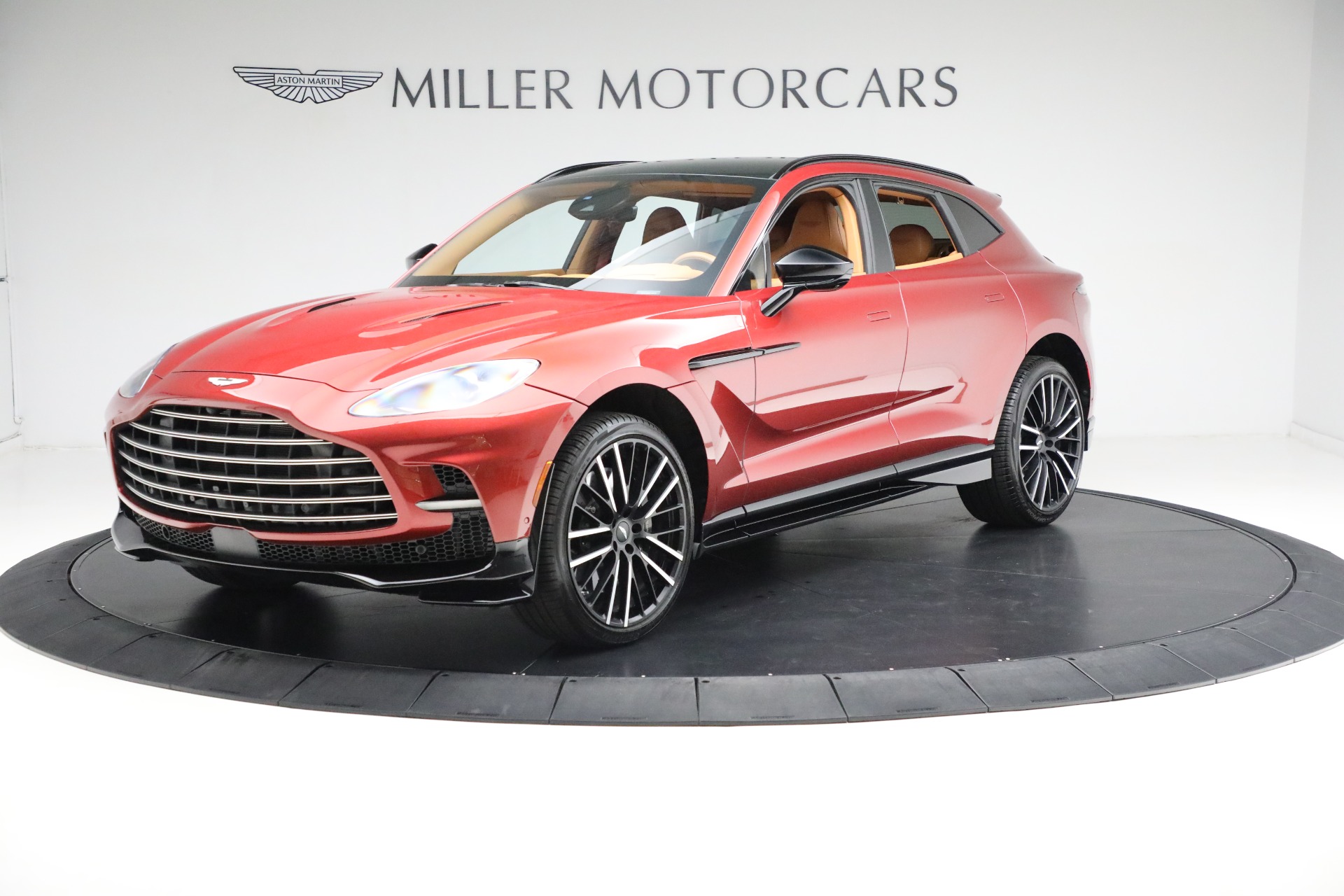 Used 2024 Aston Martin DBX 707 for sale Sold at McLaren Greenwich in Greenwich CT 06830 1