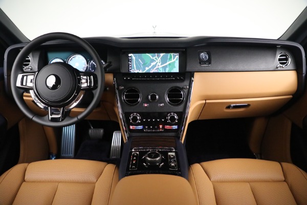 New 2024 Rolls-Royce Cullinan for sale Sold at McLaren Greenwich in Greenwich CT 06830 4