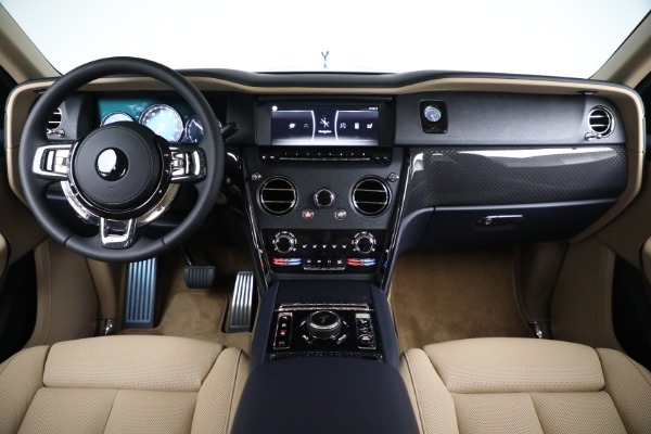 Used 2024 Rolls-Royce Black Badge Cullinan for sale Sold at McLaren Greenwich in Greenwich CT 06830 4