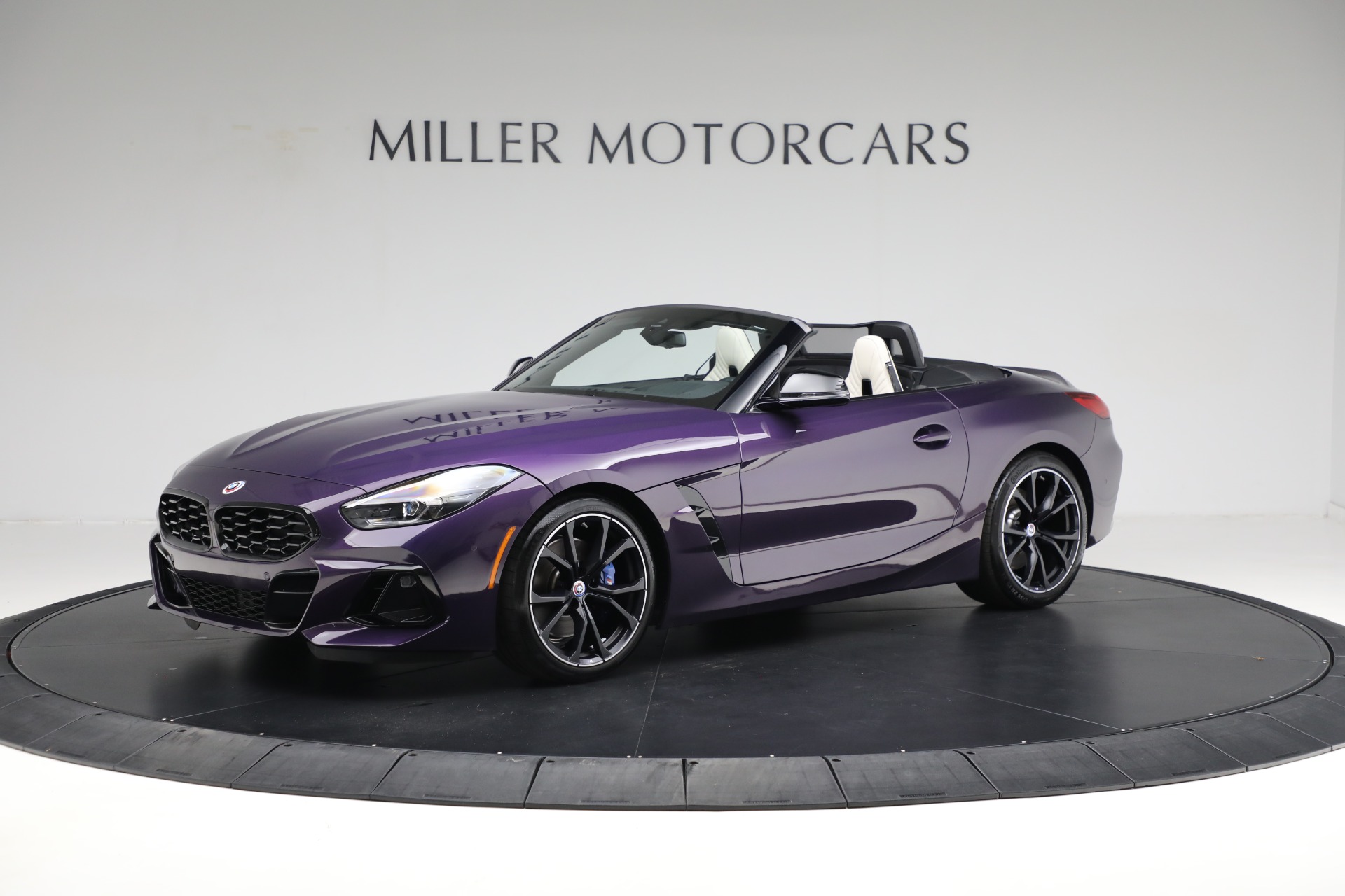 Used 2023 BMW Z4 M40i for sale Sold at McLaren Greenwich in Greenwich CT 06830 1