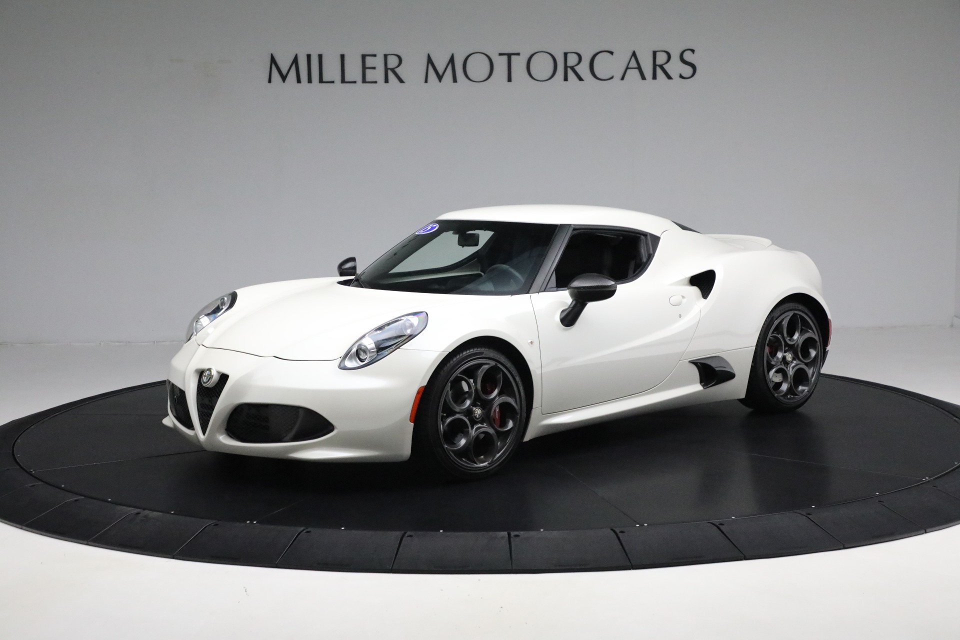 Used 2015 Alfa Romeo 4C for sale Sold at McLaren Greenwich in Greenwich CT 06830 1