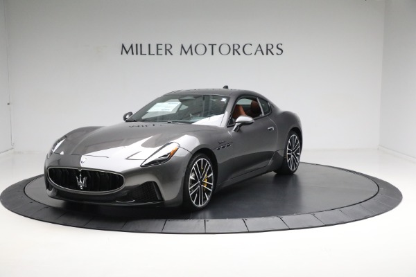 New 2024 Maserati GranTurismo Modena for sale Sold at McLaren Greenwich in Greenwich CT 06830 3
