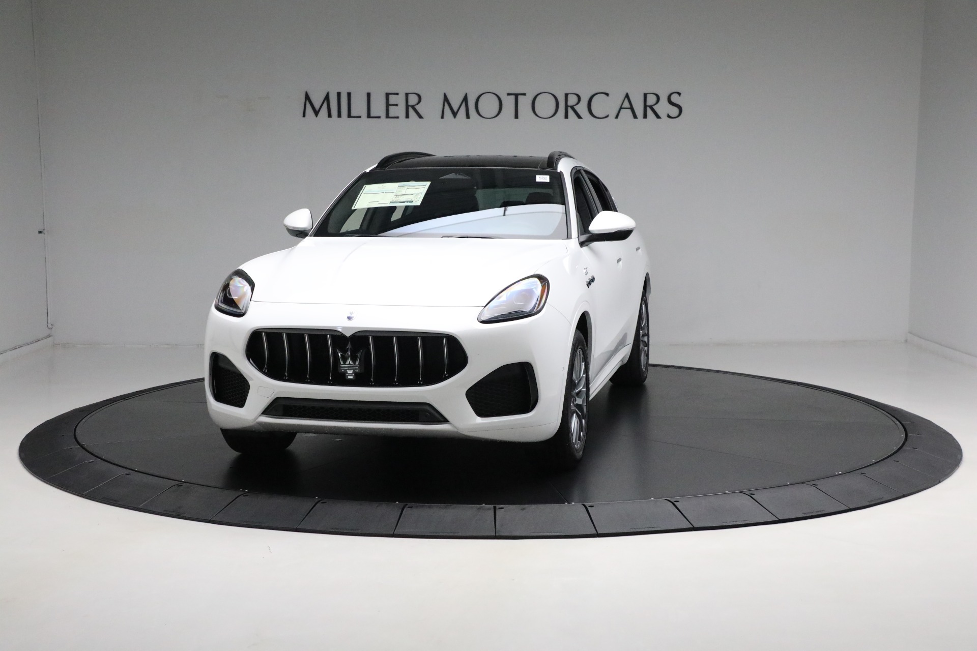 New 2024 Maserati Grecale GT for sale Sold at McLaren Greenwich in Greenwich CT 06830 1
