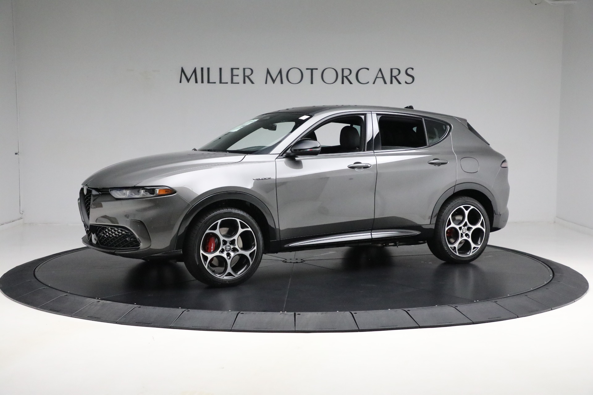 New 2024 Alfa Romeo Tonale Veloce for sale Sold at McLaren Greenwich in Greenwich CT 06830 1