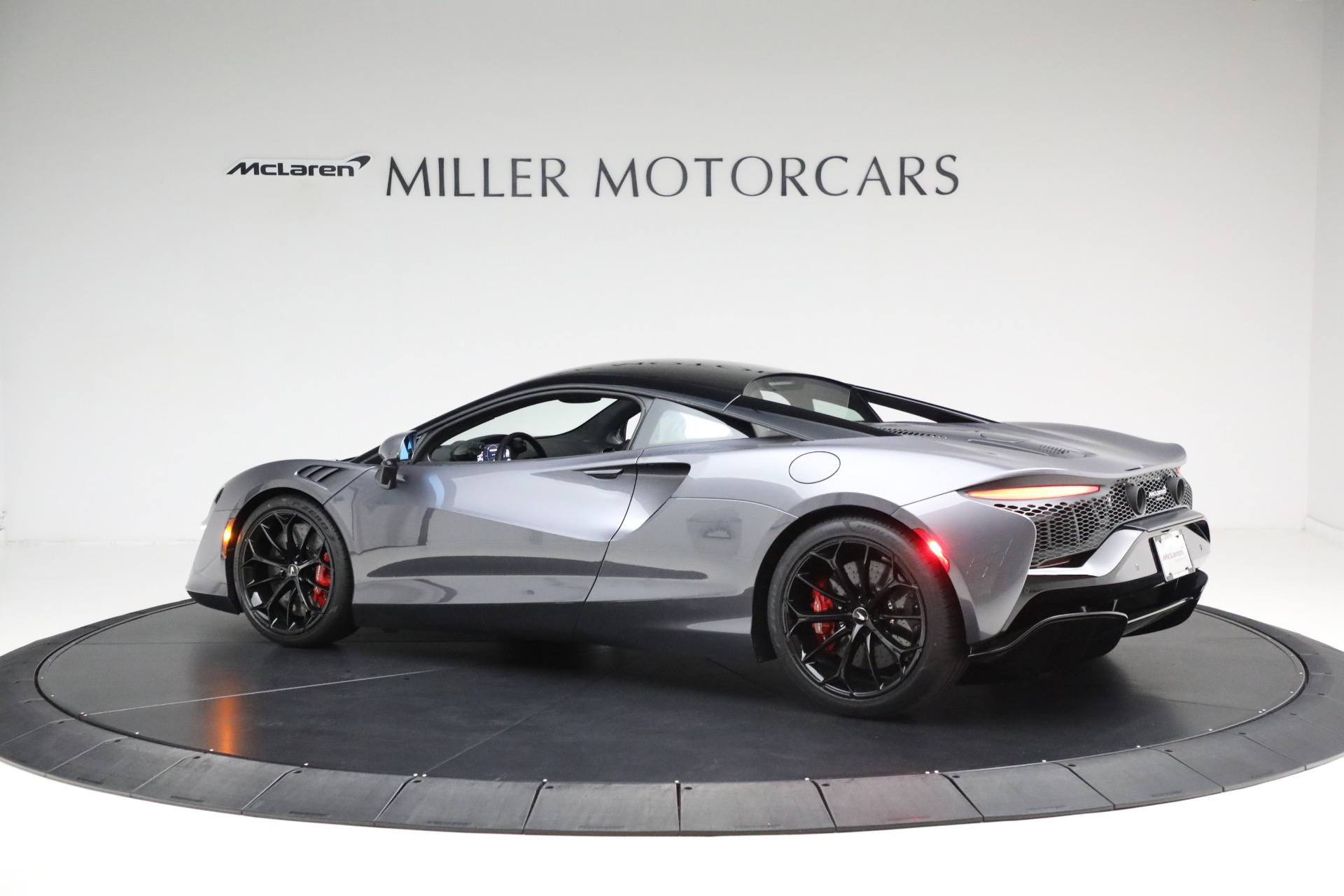 New 2024 McLaren Artura TechLux For Sale (Special Pricing