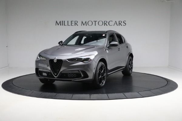 New 2024 Alfa Romeo Stelvio Quadrifoglio for sale $82,570 at McLaren Greenwich in Greenwich CT 06830 3