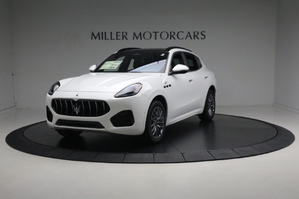 New 2024 Maserati Grecale GT for sale Sold at McLaren Greenwich in Greenwich CT 06830 3