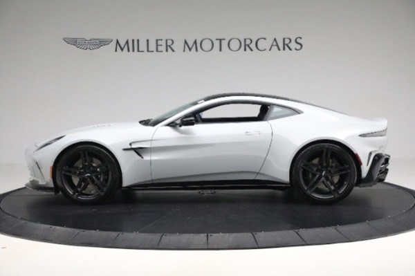 New 2025 Aston Martin Vantage for sale $242,100 at McLaren Greenwich in Greenwich CT 06830 2