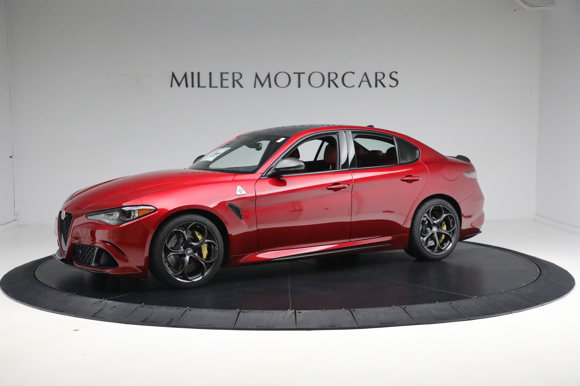 Used 2024 Alfa Romeo Giulia Quadrifoglio Carbon for sale $78,900 at McLaren Greenwich in Greenwich CT 06830 1