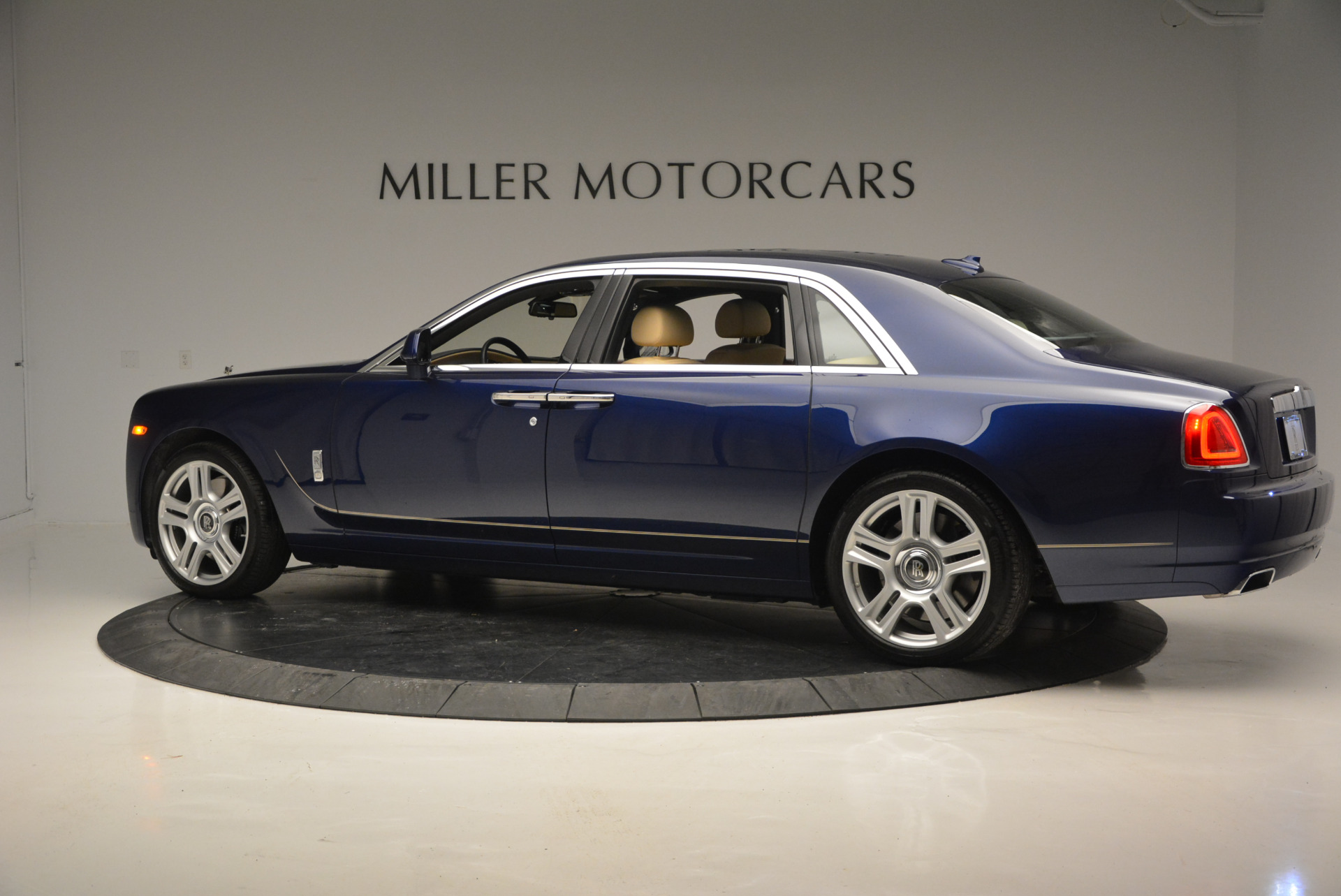 RollsRoyce Phantom EWB 2014 Màu Đen