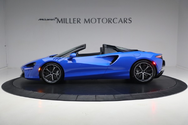 New 2025 McLaren Artura Spider Performance for sale $329,718 at McLaren Greenwich in Greenwich CT 06830 3