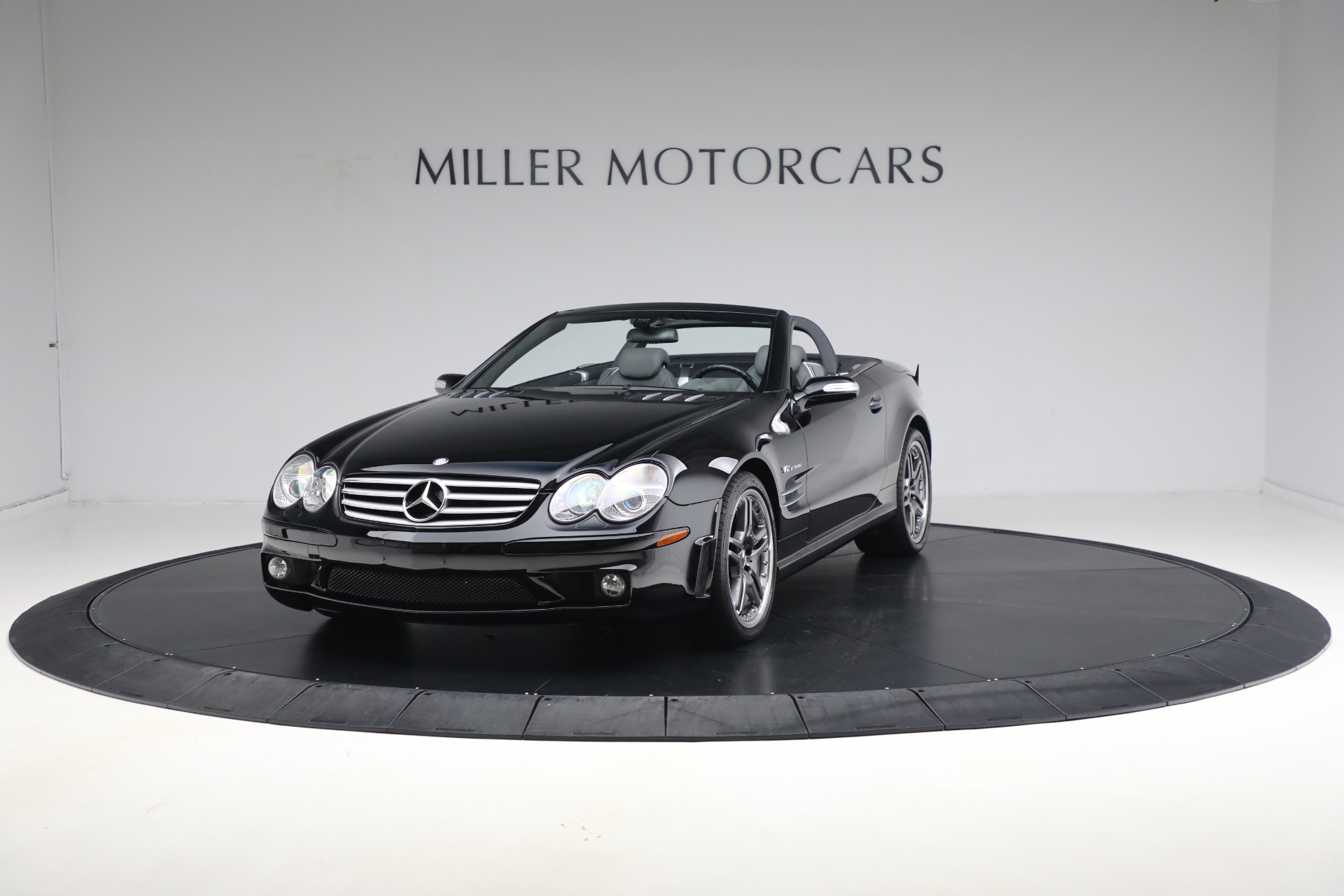 Used 2005 Mercedes-Benz SL-Class SL 65 AMG for sale Sold at McLaren Greenwich in Greenwich CT 06830 1