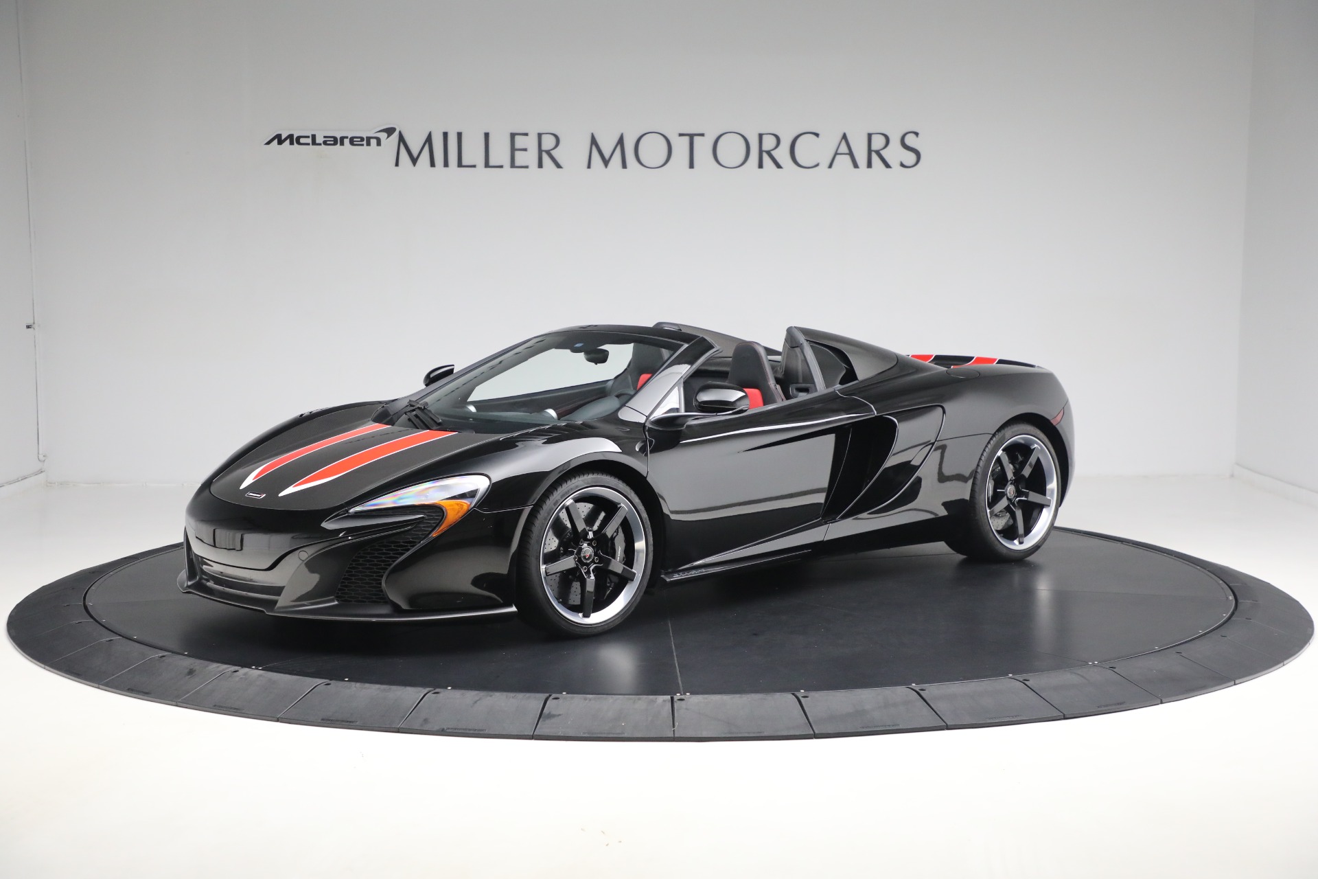 McLaren Mercedesウインドブレーカー 黒 XL McLaren Mercedesウインドブレーカー 黒 XL安く 買う 方法