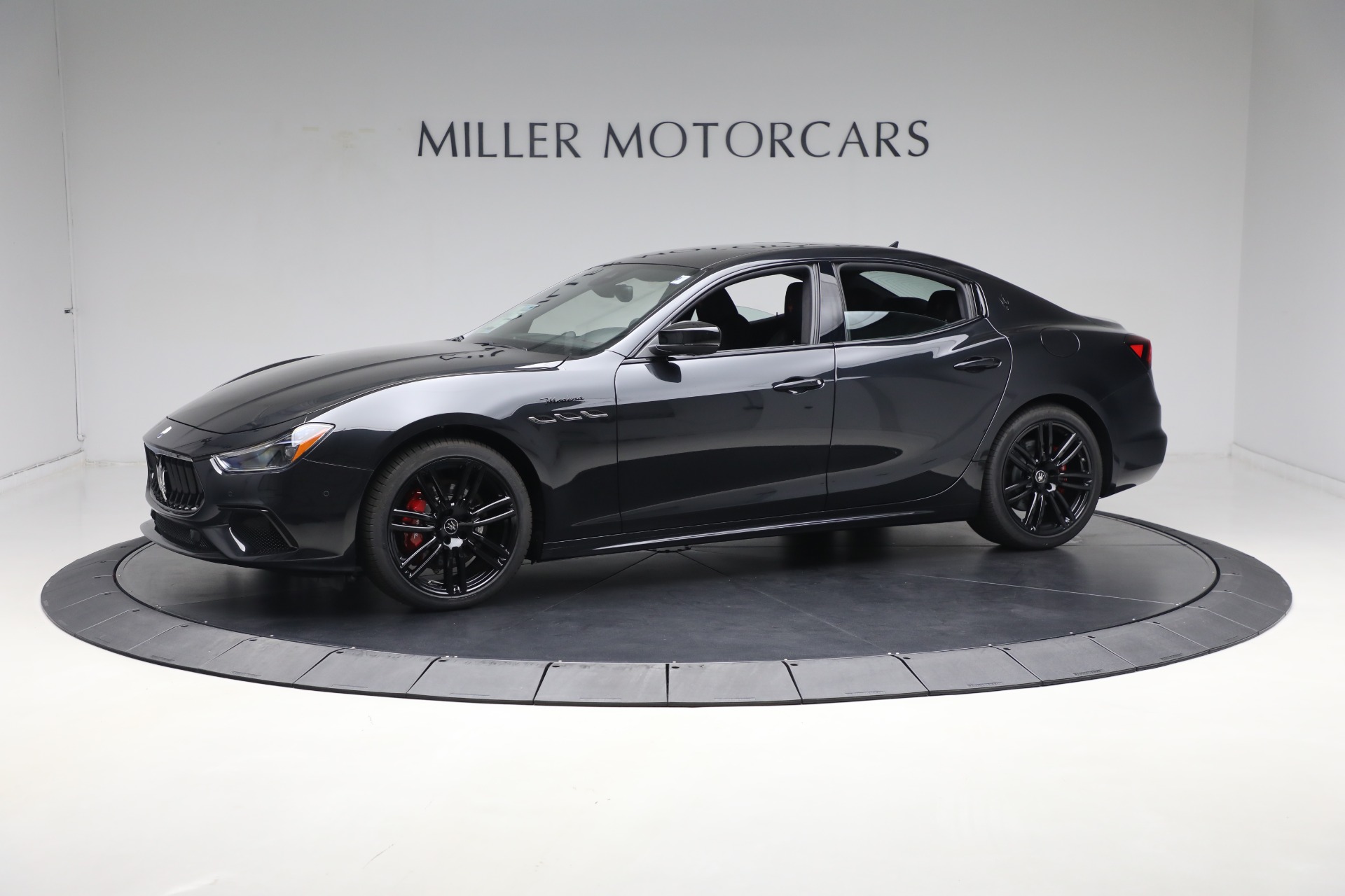 New 2024 Maserati Ghibli Modena Ultima Q4 for sale $91,841 at McLaren Greenwich in Greenwich CT 06830 1