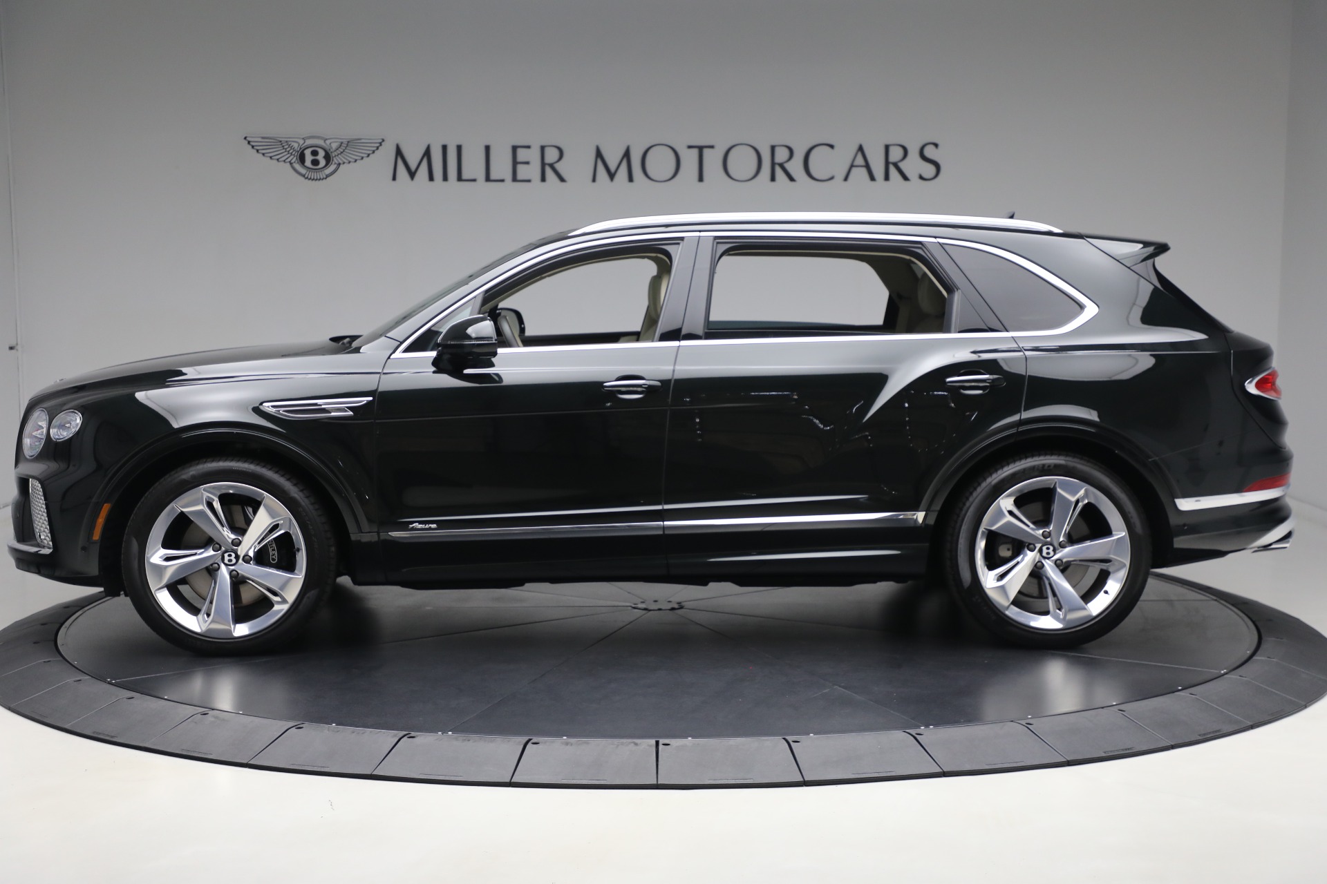 Pre-Owned 2024 Bentley Bentayga EWB Azure V8 For Sale (Special