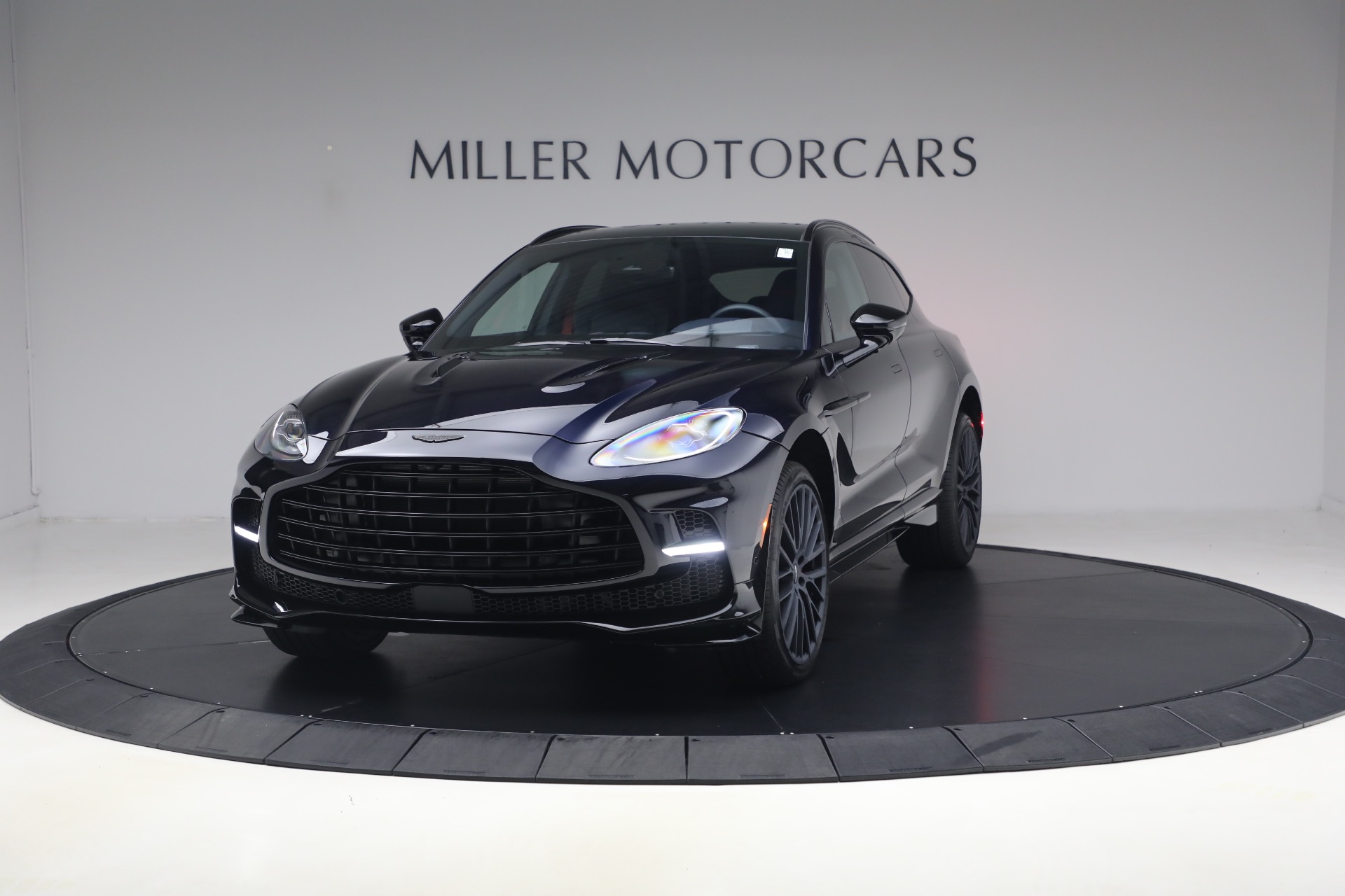 Used 2025 Aston Martin DBX 707 for sale $209,900 at McLaren Greenwich in Greenwich CT 06830 1